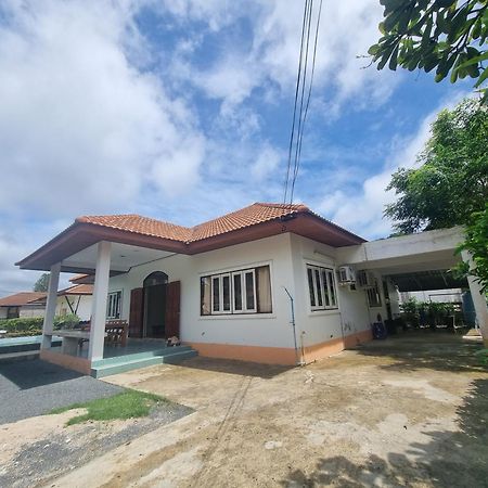 Mae Rampung Beach House Pool Villa Rayong Ngoại thất bức ảnh